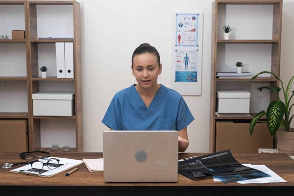 What Advances in Biotechnology Are Revolutionizing Personalized Medicine?