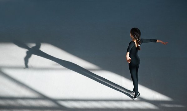 What's the Most Innovative Way to Incorporate a Foldable Wall Desk in a Small Space?